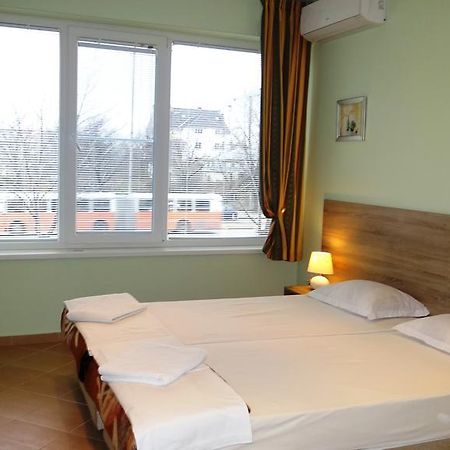 Guest Rooms Kom Σόφια Δωμάτιο φωτογραφία